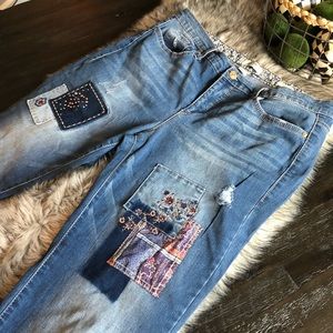 Women’s patchwork jeans sz 12